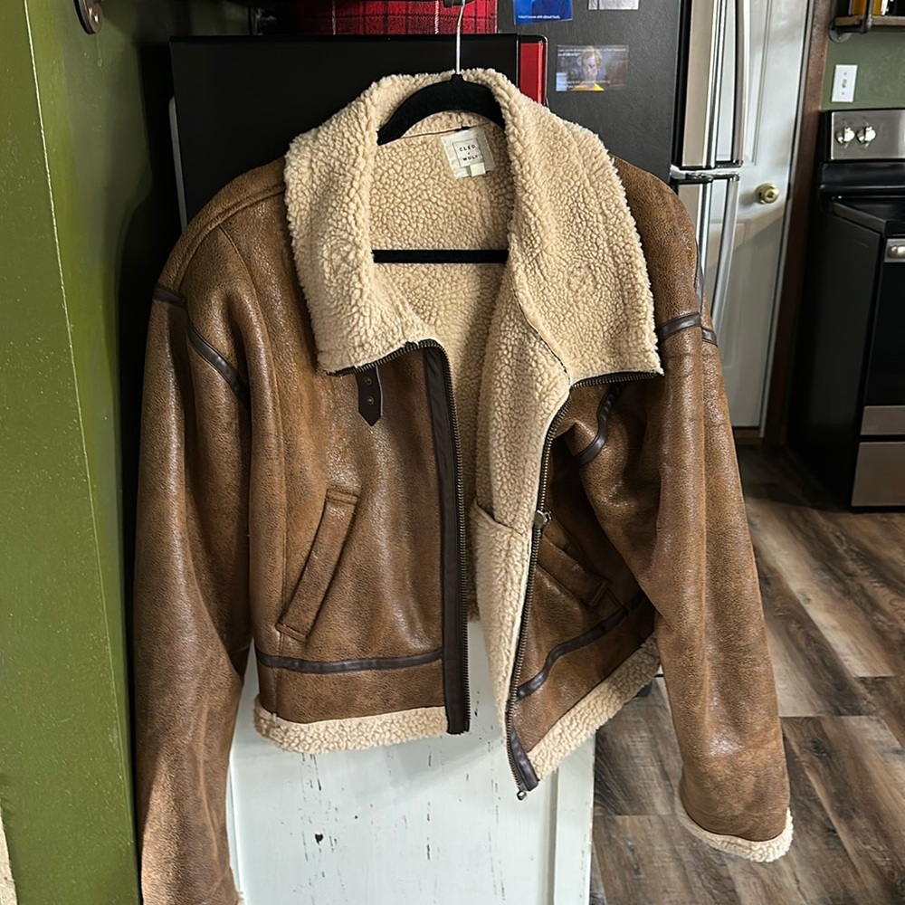 Cleo and wolf Sherpa lined faux shearling jacket